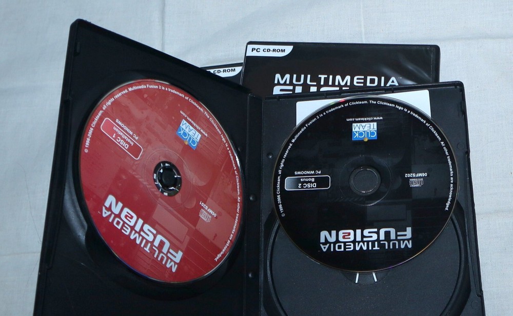 Multimedia Fusion 2 | PC CD-ROM Game Software 2-Disc w/ Case