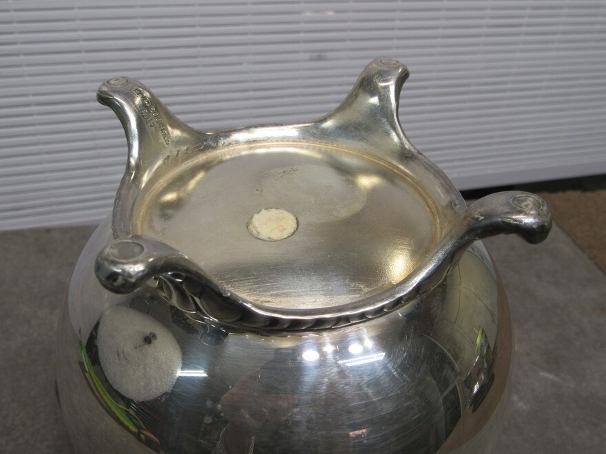 VINTAGE Wm ROGERS SILVERPLATE ICED TEA PITCHER PATTERN 817 EXCELLENT CONDITION