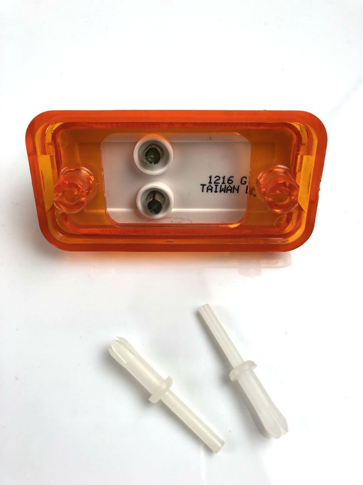 Shorelander SK0011 Amber Side Marker / Clearance Light