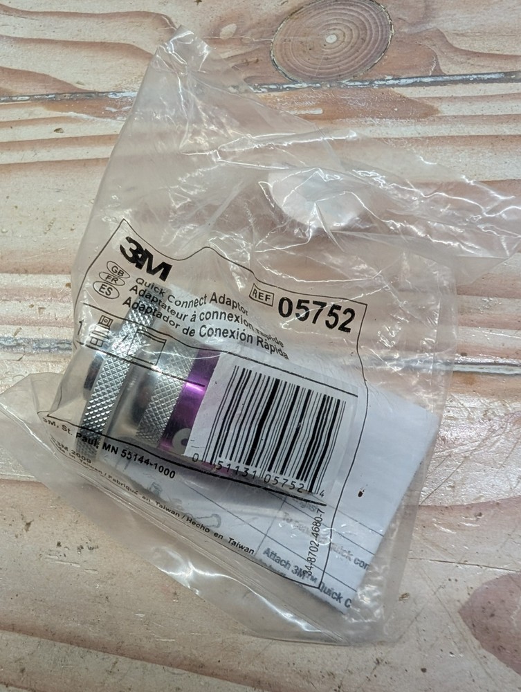 3M 05752 Quick Release Adaptor, 5/8" Thread - for Detailing Pad