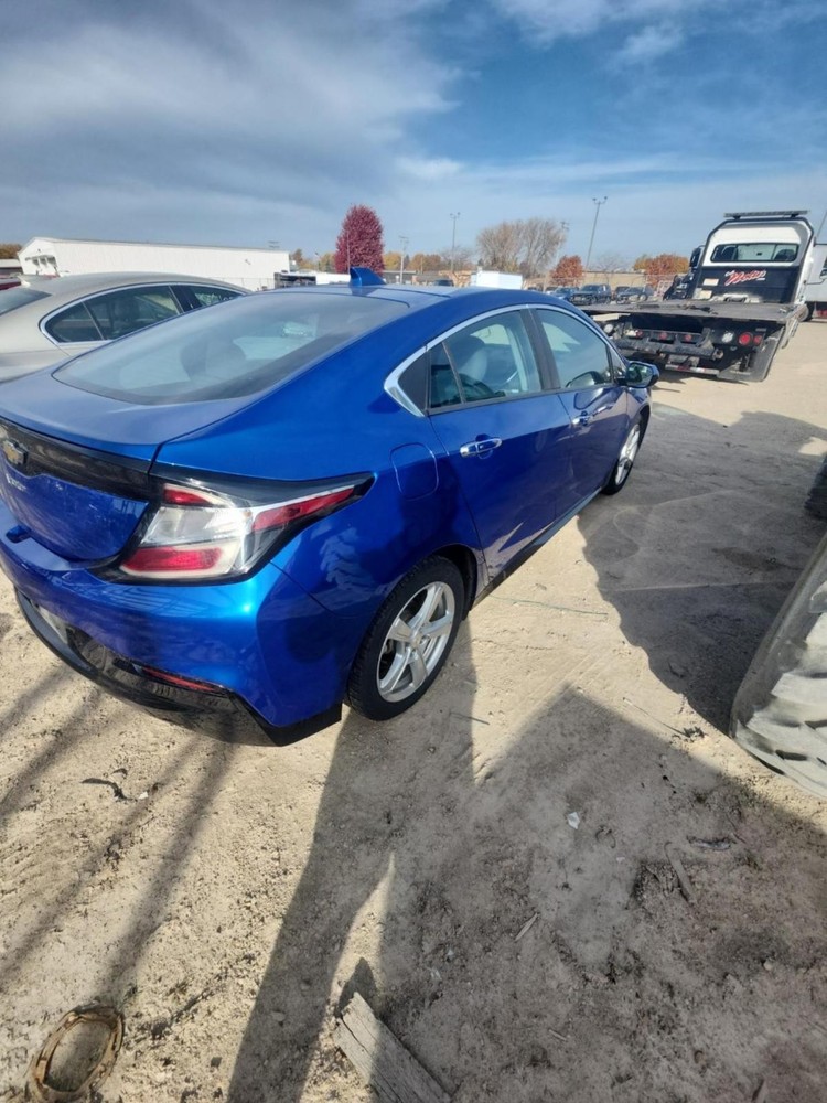 Used Telematics Interface Module fits: 2017 Chevrolet Volt Communication center