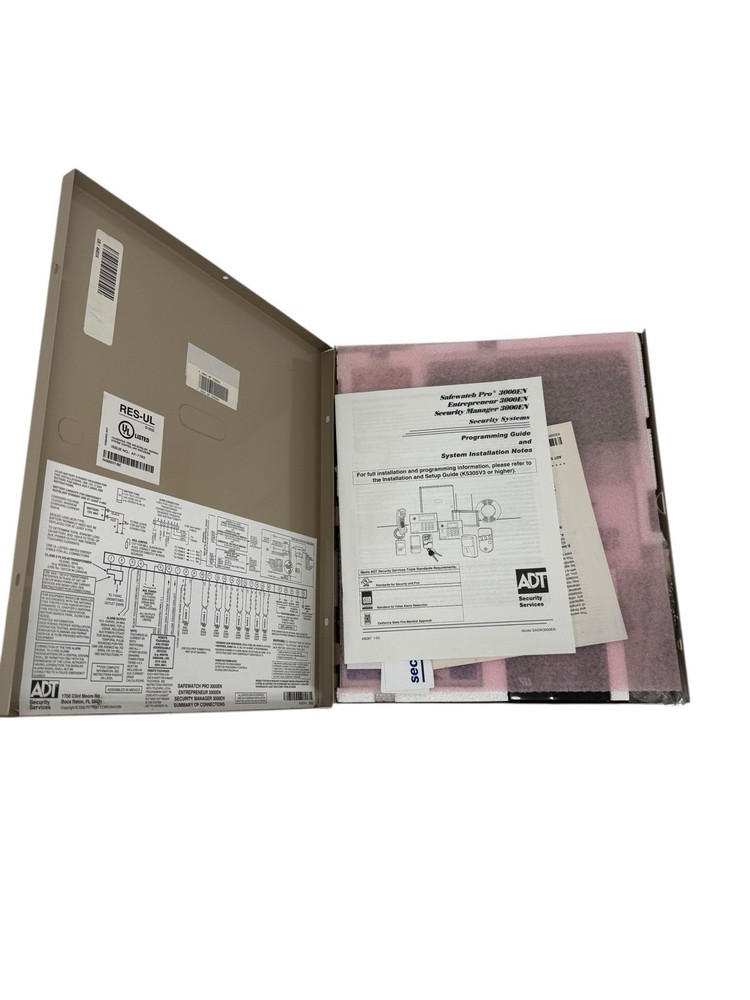 ADT Safewatch Pro 3000EN Security System Kit Complete Set In Box