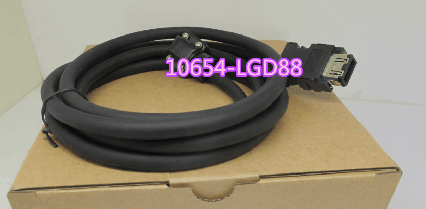 one  For MR-J3ENCBL2M-A1-H Encoder cable   @10654