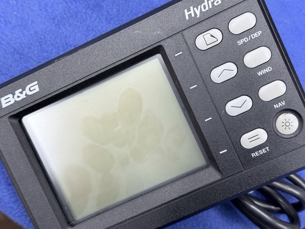 B&G Hydra 2 Non-NMEA 8 Button FFD Full Function Instrument Display