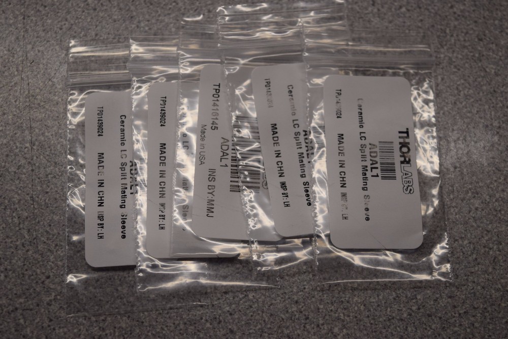 Thorlabs ADAL1 - Ceramic Split Mating Sleeve for Ø1.25 mm (LC/PC) Ferrules, 5pcs