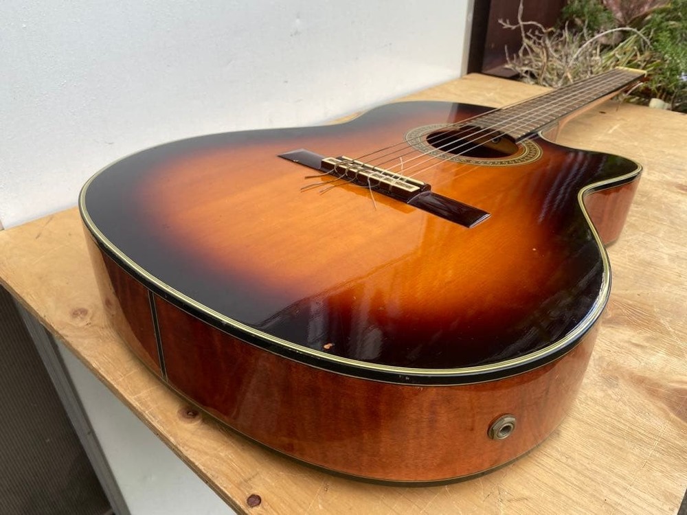 Stafford SSC450 Electro Classical Guitar With Nylon Strings, Used