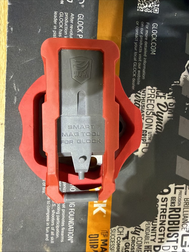 Real Avid Smart Bench Block & Universal Smart Mag Tool For Glock