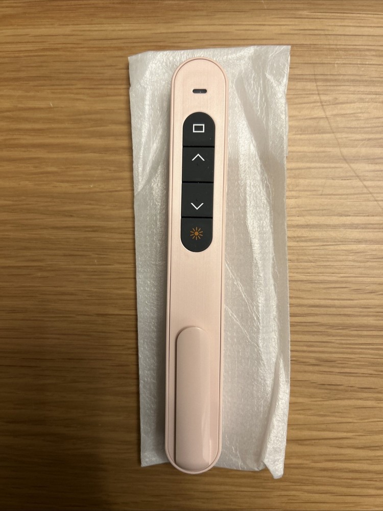 QUI Presentation Clicker for Powerpoint, RF 2.4Ghz USB Wireless Presenter Remote