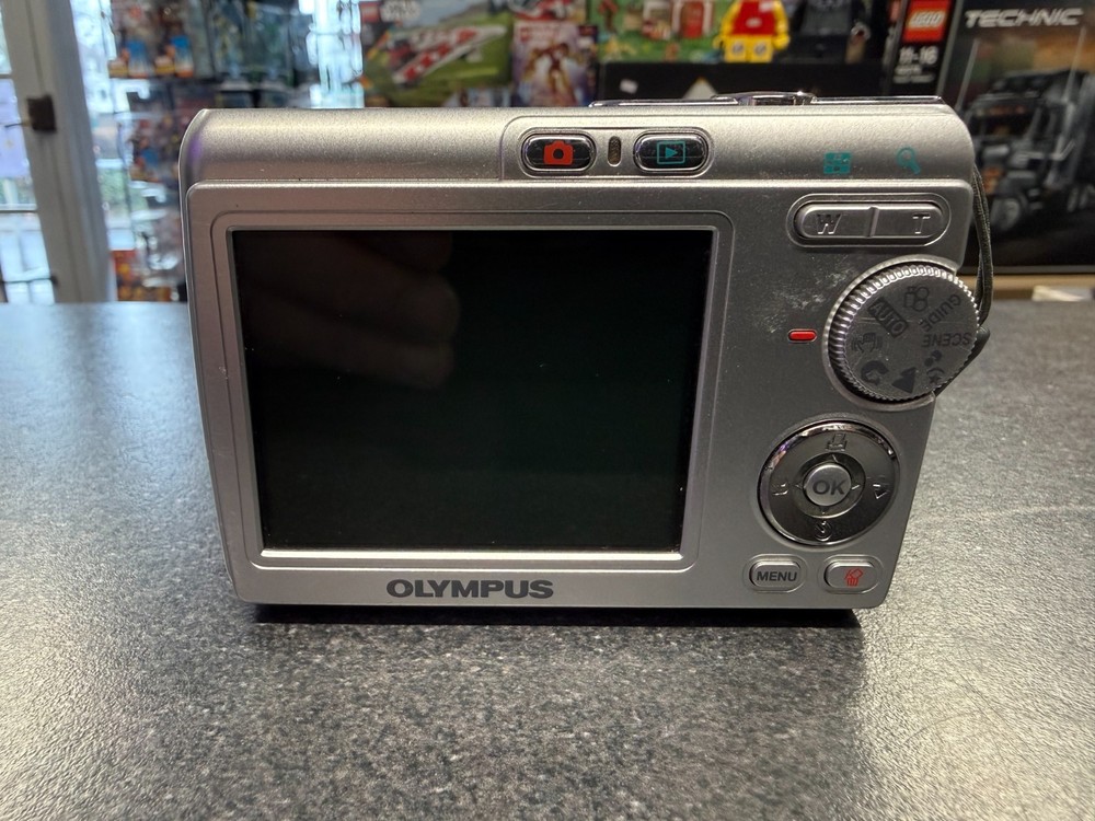 Olympus Digital Camera X-760 6.0MP Silver Tested
