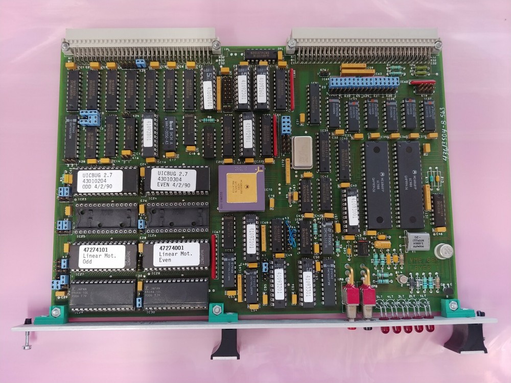 Universal Instruments VME 68K 43613504 Rev B