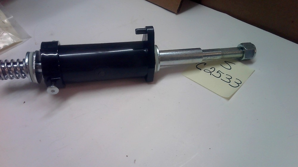 MILLER 143160 HUB & SPINDLE ASSY