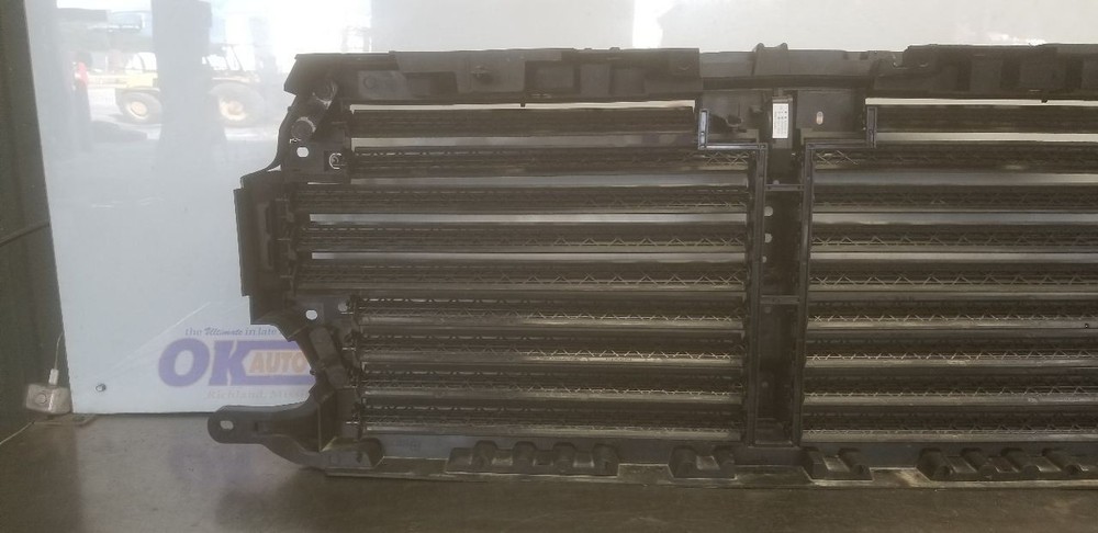 19 FORD F150 3.0L UPPER AIR SHUTTER ASSEMBLY