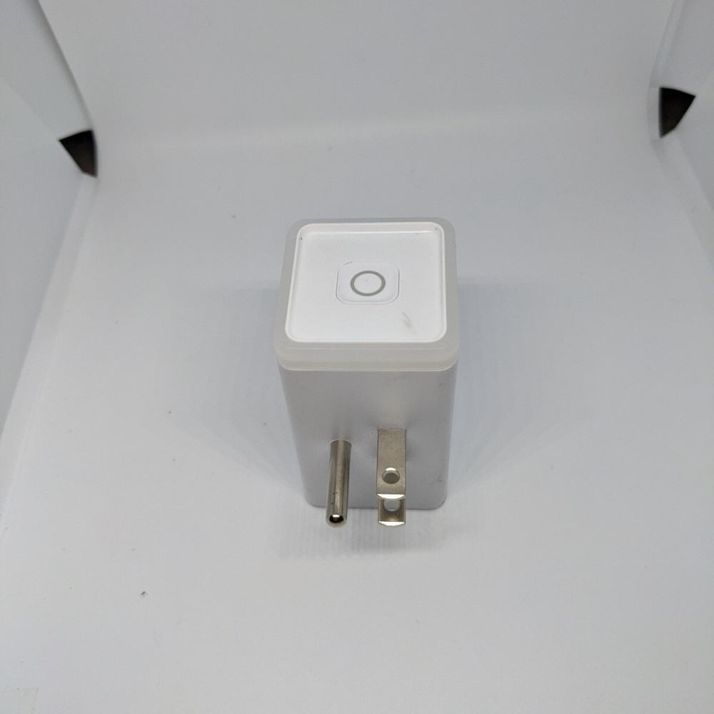 TP-LINK HS105 Plug-In Socket Controller Wi-Fi Smart mini White Plug ON/OFF buton