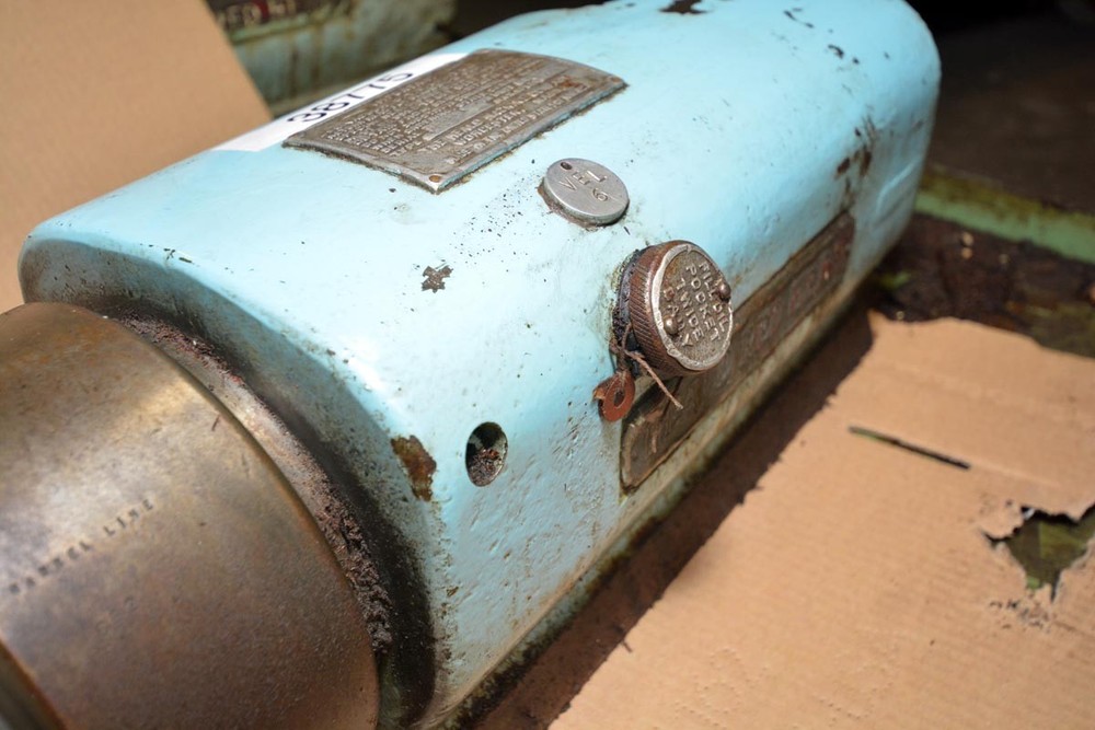 Heald Red Head Spindle (Inv.38775)