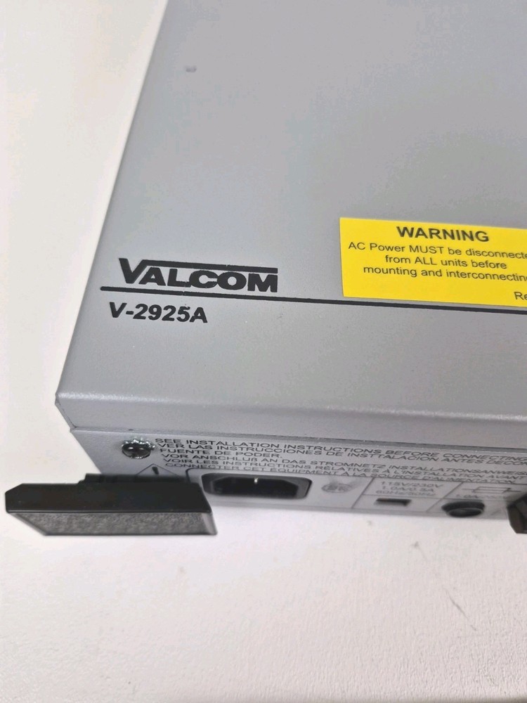 Valcom V-2924A + V-2925A Talkback Intercom System Lot w/ Boxes Powers On