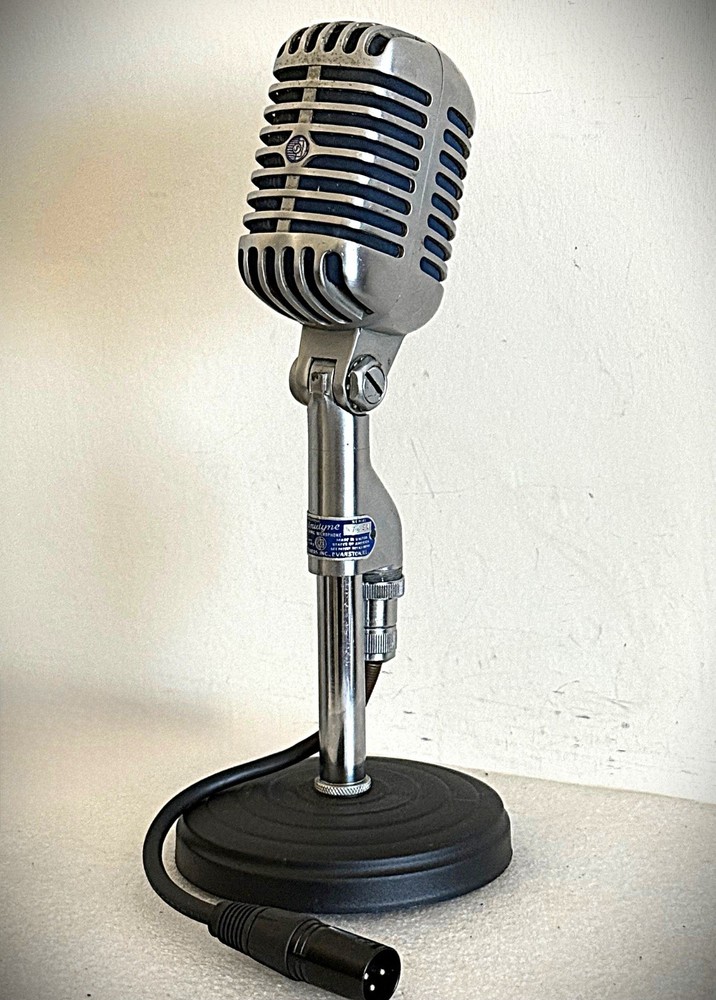 Vintage 1957's Shure 55S Dynamic Microphone, working great w/cable-stand-nice!