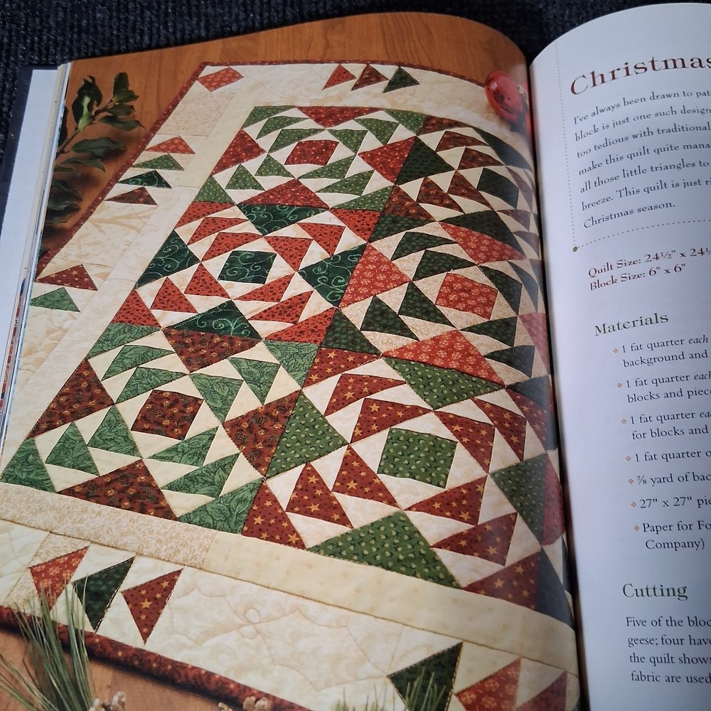 Bits and Pieces 18 Small Quilts from Fat Quarters Hardback Soltys