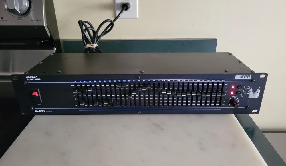 DOD Graphic Equalizer R-831 C Series