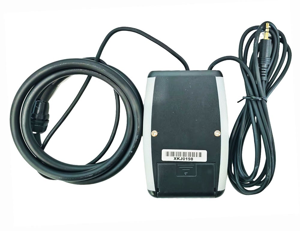 Power Quality Analyzer with 10A~6000A Current True RMS Max Error ±(1 % + 3dgt)