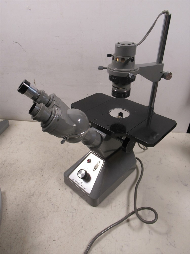 Olympus Tokyo CK Binocular Inverted Laboratory Microscope w/ Light Source Lenses