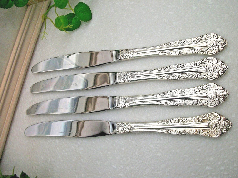 4 Ekco Eterna LILLIANNE Silverplate Flat Handle Dinner Knives