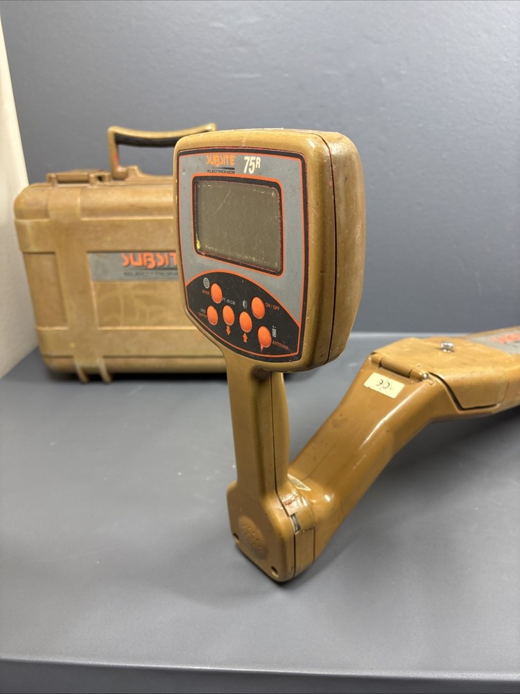 Subsite 75R Pipe and Cable Locator System 75T