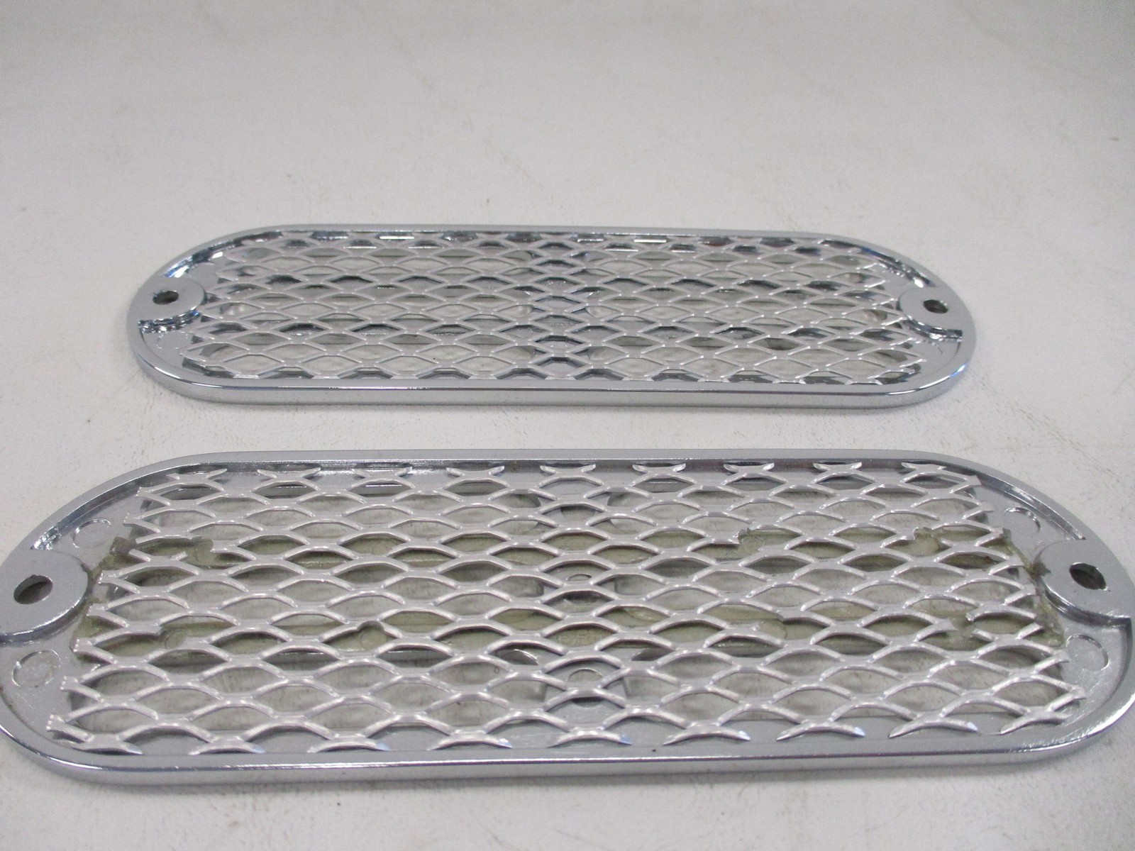 PERKO OVAL LOUVERED VENT TRANSOM OR LOCKER COVER SET OF (2) 86030 BOAT