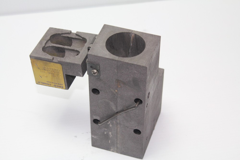 Erico Cadweld SVR2Q vertical Splice cable Mold Used