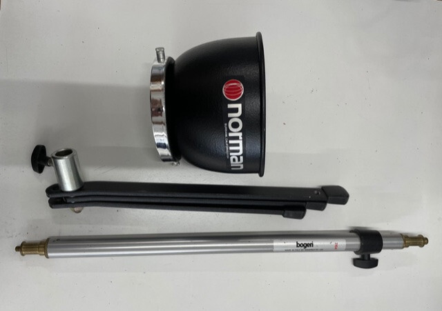 Norman P800 strobe unit plus lights and stands