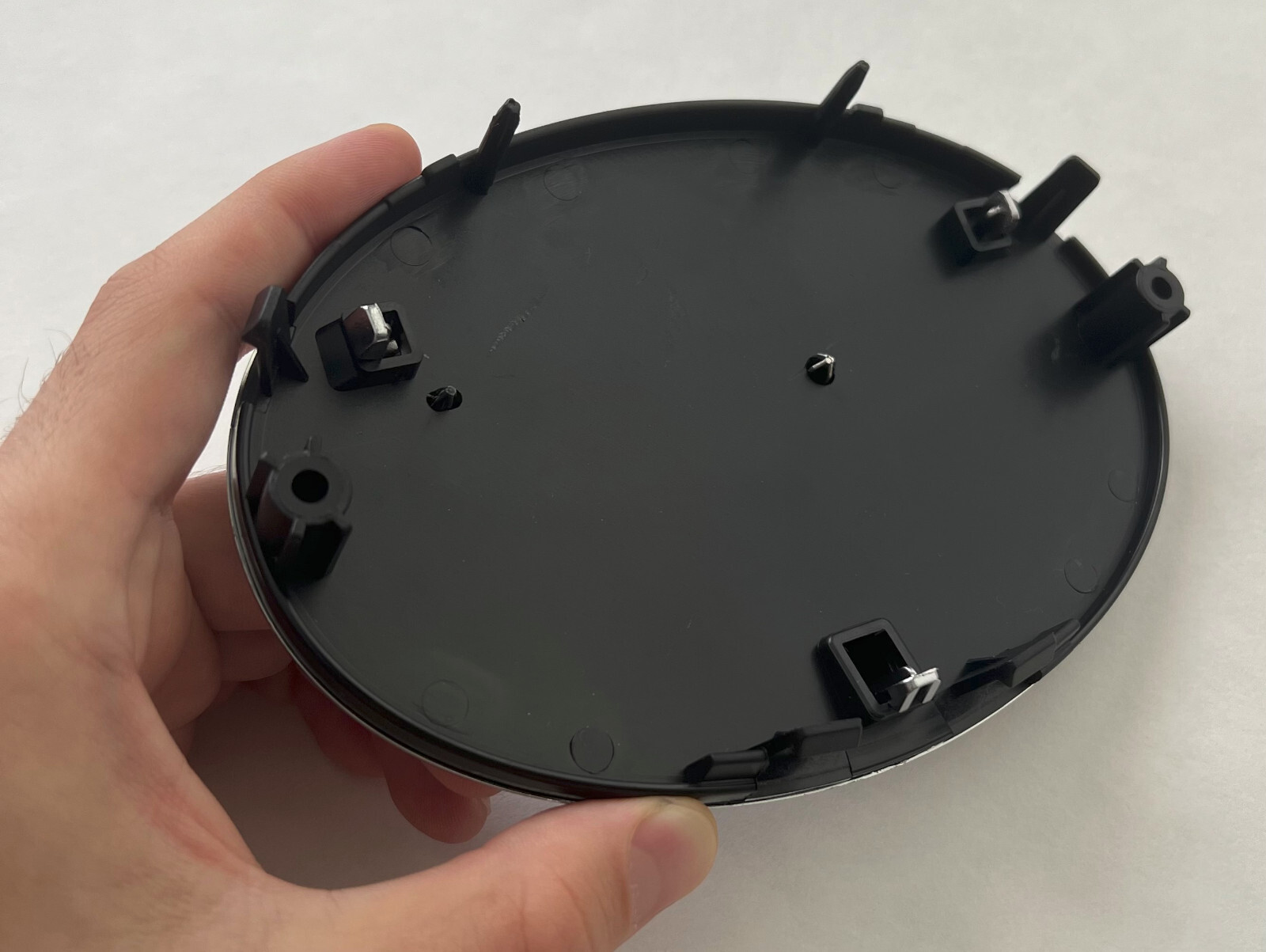 Toyota Front Grille Emblem Logo Camry LE XLE 2012 2013 2014 2015 2016 2017