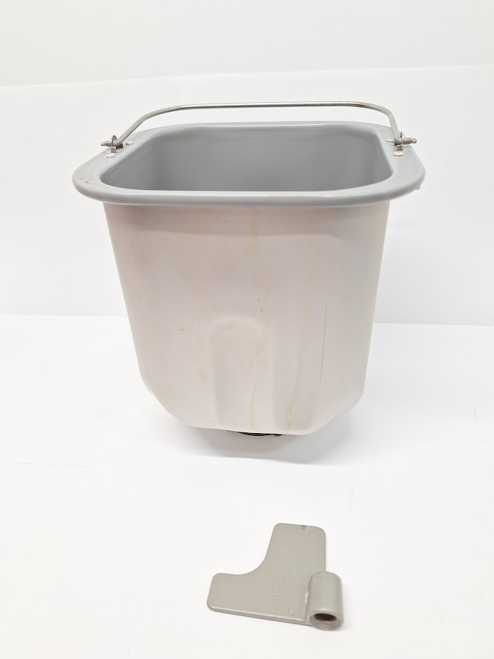 Williams Sonoma WS-1094 Bread Machine Pan & Paddle