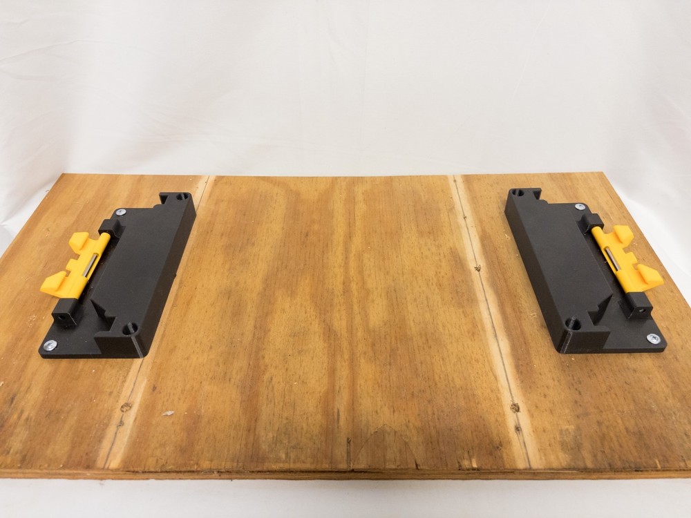 Dewalt ToughSystem 2.0 Bottom Latch Mount