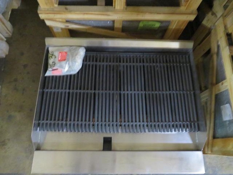 Sierra SRRB-36 Radiant Gas Charbroiler – 36” Commercial Countertop Grill