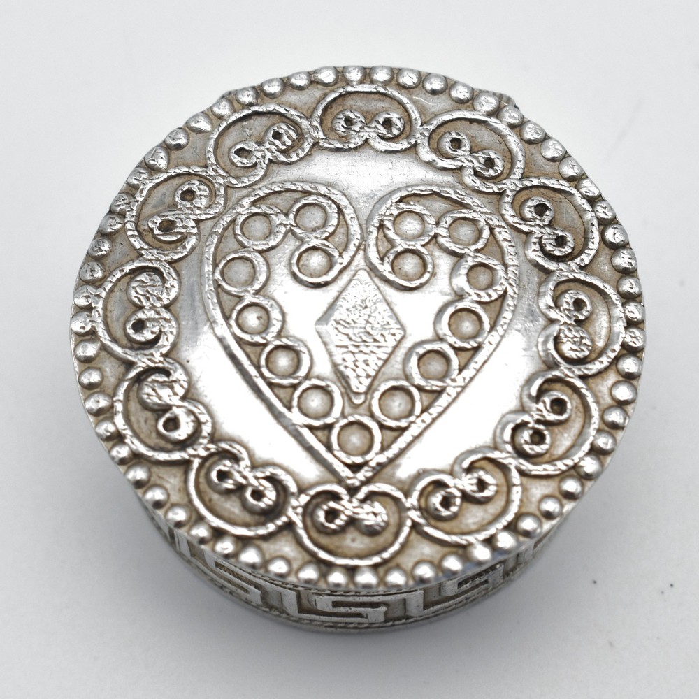 Vintage Scandinavian Solid Silver Heart Pill Box 935