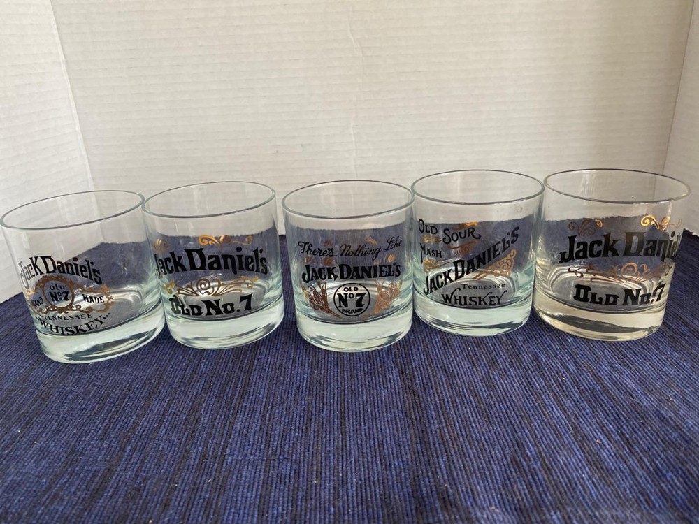 5 Jack Daniels No. 7 Whiskey glasses Rocks Drinking EUC