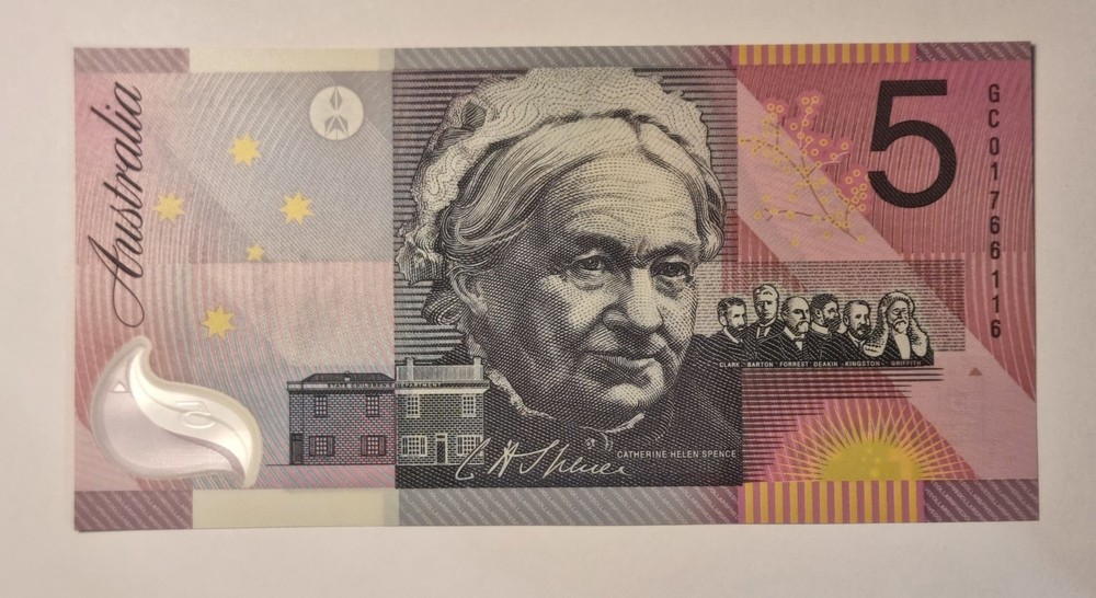 2001 $5 Note Centenary of Federation. Mint uncirculated.