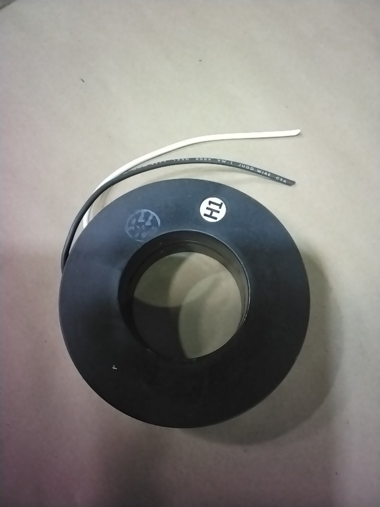 Square D Current Transformer 7RL-751B Ratio 750:5