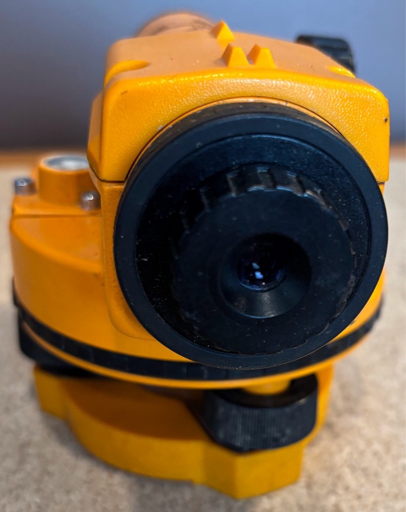 NIKON AX-1 Automatic Surveyor Level And Case