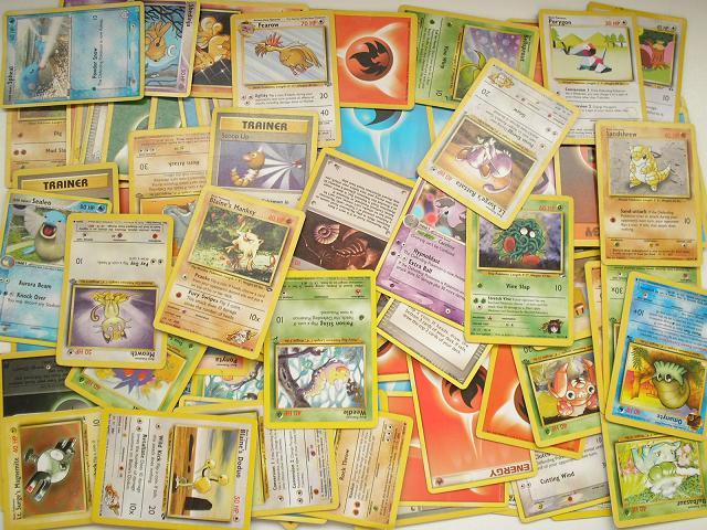 Pokemon Card Lot 1000 OFFICIAL TCG Cards + 50 holo cards + bonus Good Gift CNY