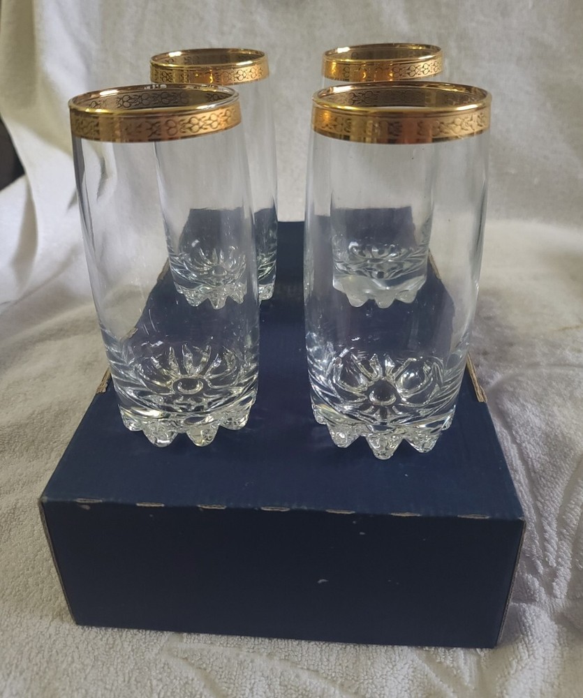 (4) 6" Glasses with Gold Trim (Pre-Owned)