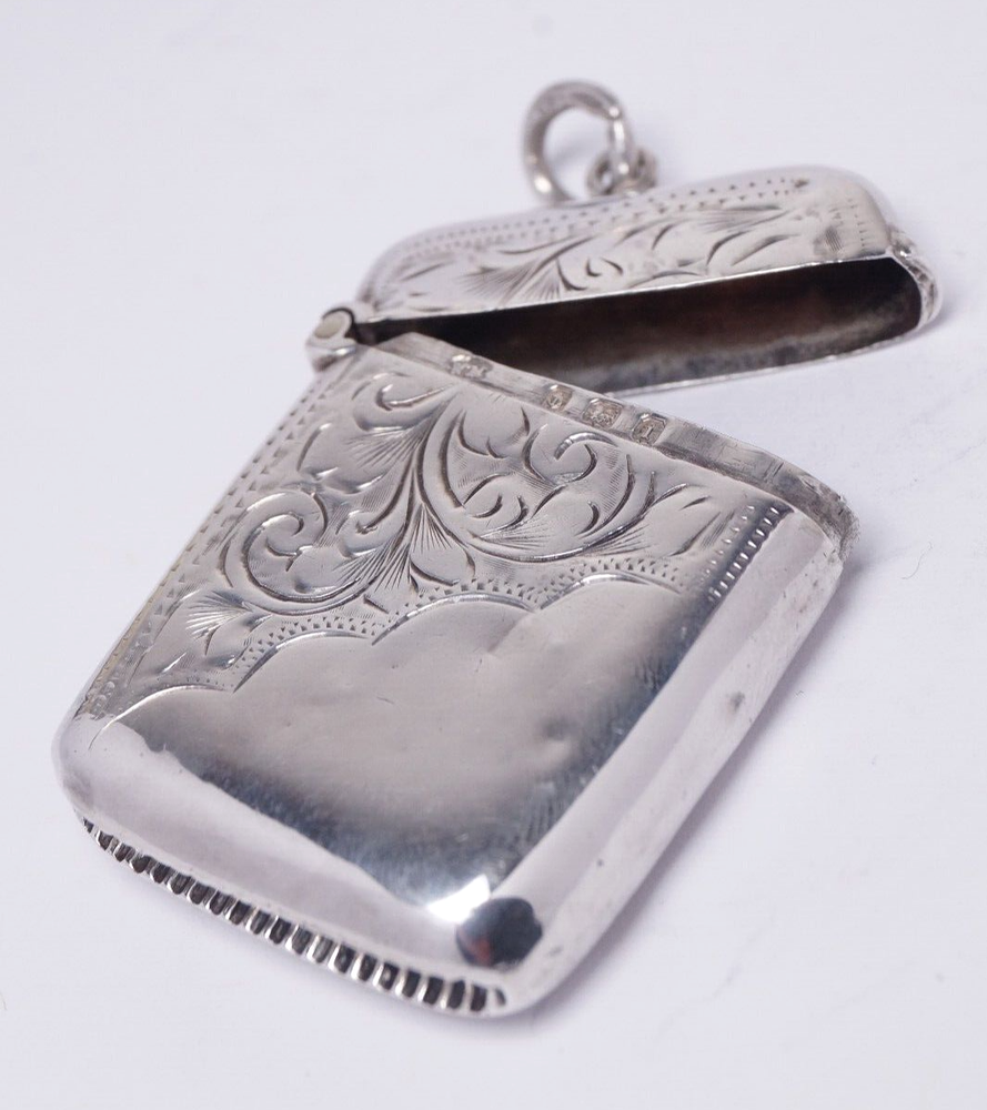1908 Solid Sterling Silver Vesta Case - William Manton