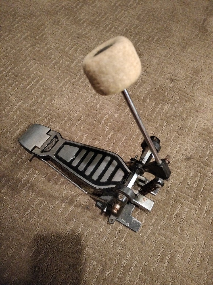 Peace Single Drum Pedal - Pre-Owned