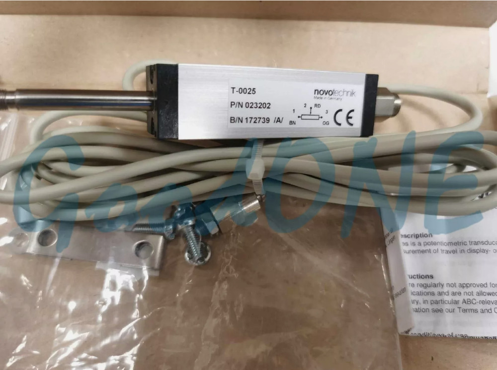 1pcs NOVOtechnik T-0025 displacement sensor