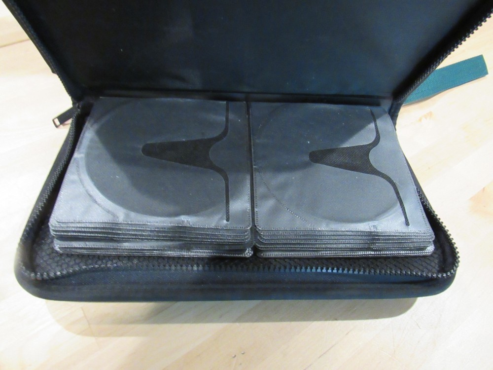 Mediatote CD soft case holds 48