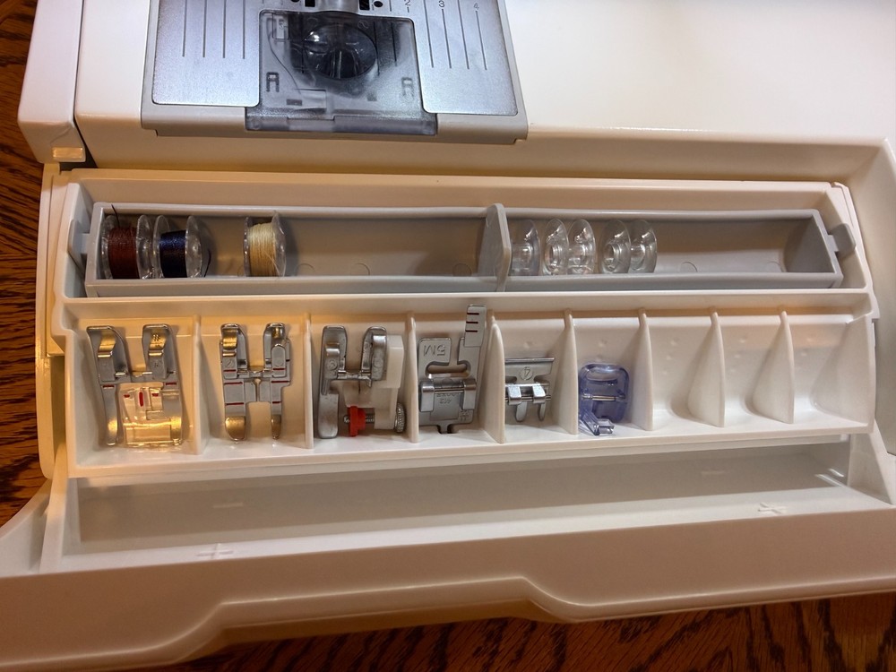 Pfaff Quilt Expression 4.2 Sewing Machine