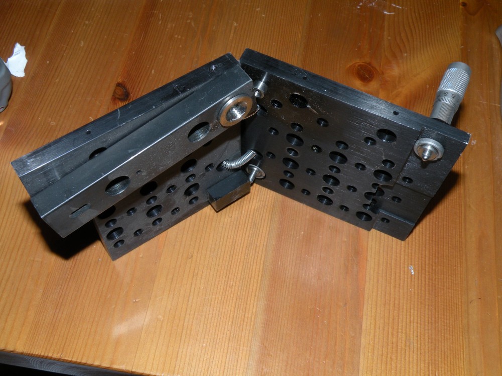 NEWPORT 37 SERIES Optical Mount / Positioner