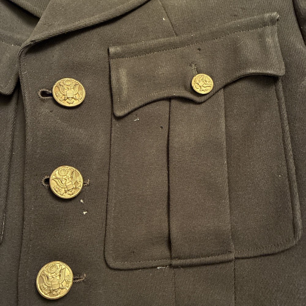 ORIGINAL WWII US ARMY OFFICER CLASS A DRESS JACKET- Small-with hat size 7 1/8