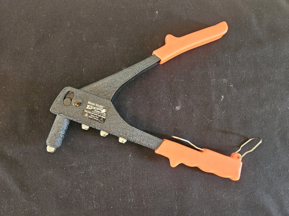~ Arrow RH200 EZ Rivet Tool + Rivets