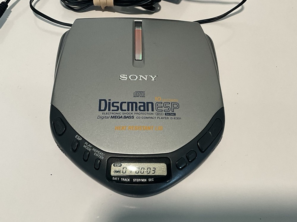 Sony Discman D-E301 ESP Digital Mega Bass CD Compact Player AC Adapter Tested