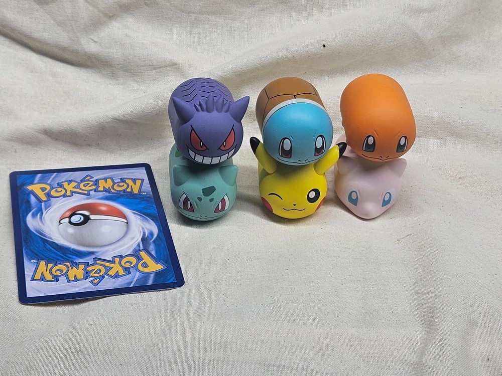 POKEMON Stackable FIGURE Set of 5 / Retail box Pikachu SQUIRTIE GENGAR MEW